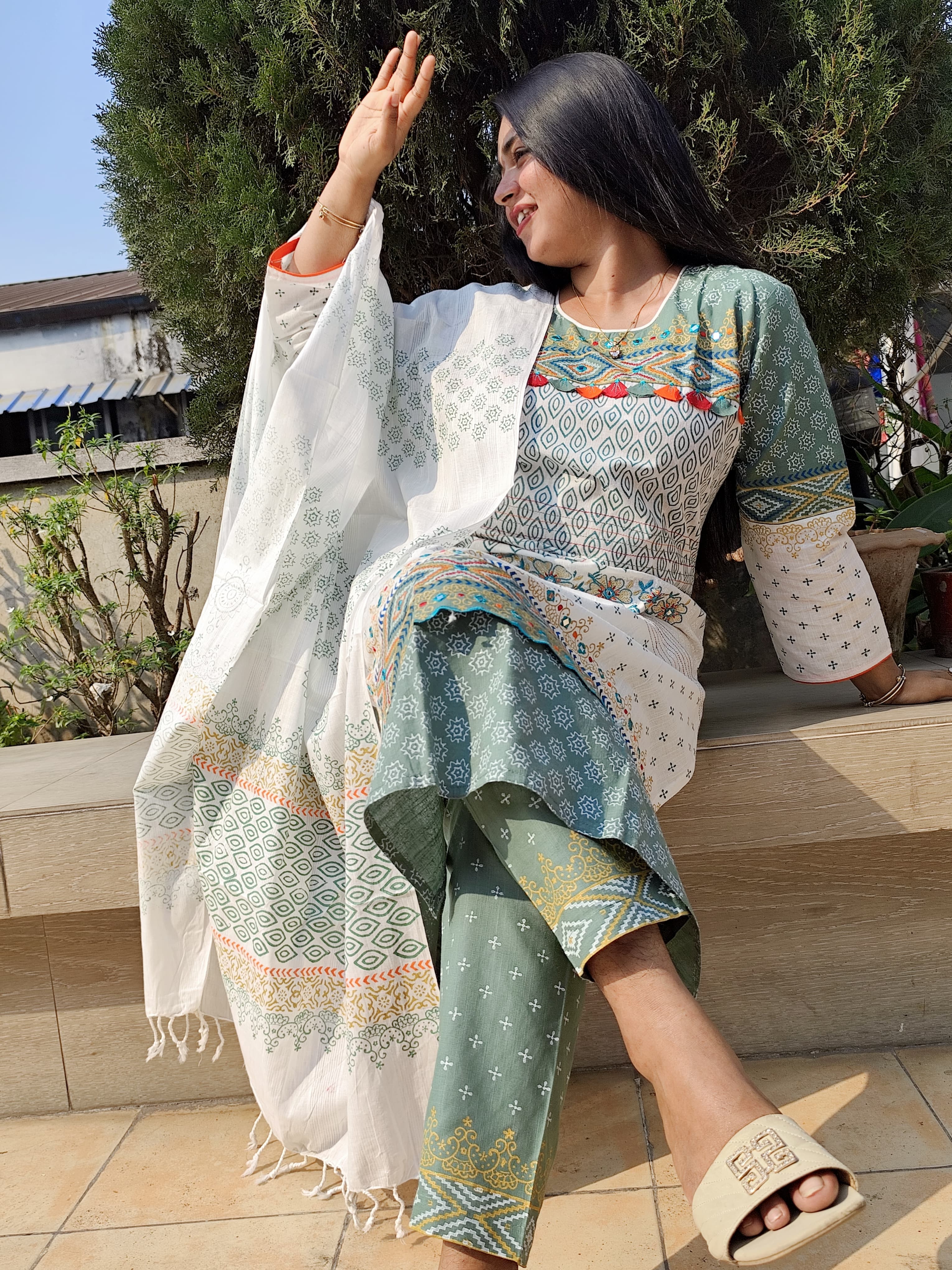 Latest Designed, High Quality Cotton Fabric, Exclusive, Fashionable, Stylish and Comfortable, Salwar Kameez